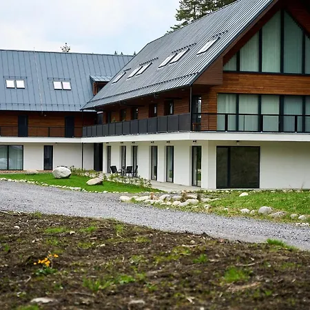 Lovely 1-bedroom Vacation With Free Parking