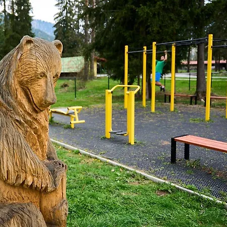 Lovely 1-bedroom Vacation With Free Parking 아파트