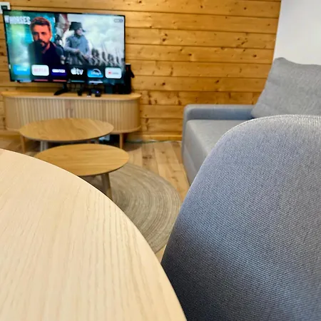 Lovely 1-bedroom Vacation With Free Parking * 데마노브스카돌리나